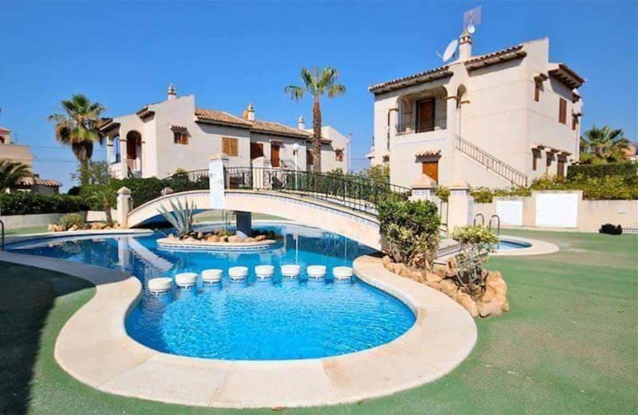 Cozy House Near La Mata Beach Torrevieja Eksteriør bilde